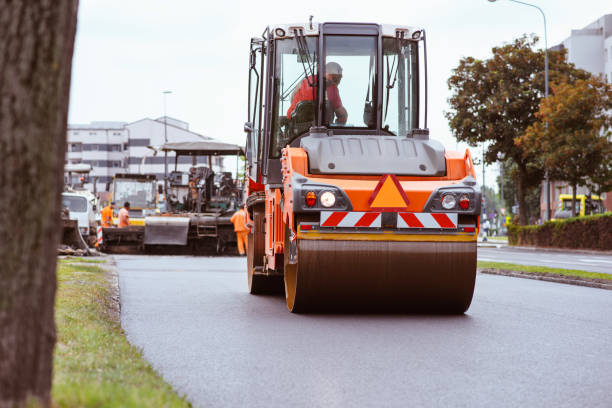 Best Residential Driveway Paver Services  in Mahtomedi, MN